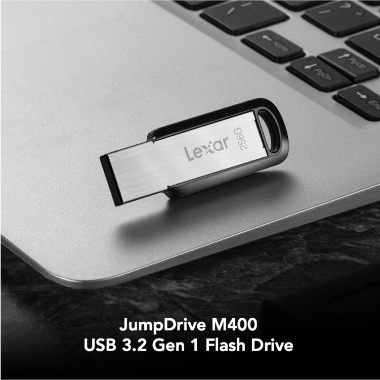 فلاش مومري ليكسر JumpDrive M400 