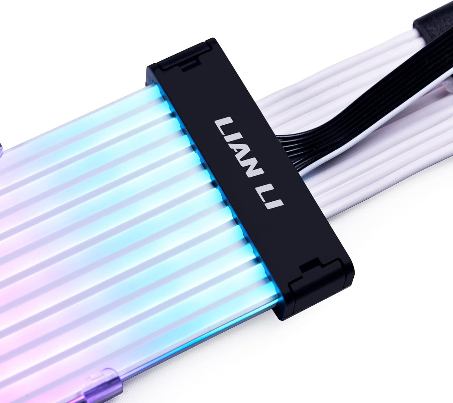 كابل ليان لي Strimer Plus V2 من 12+4 Pin إلى 12+4 Pin