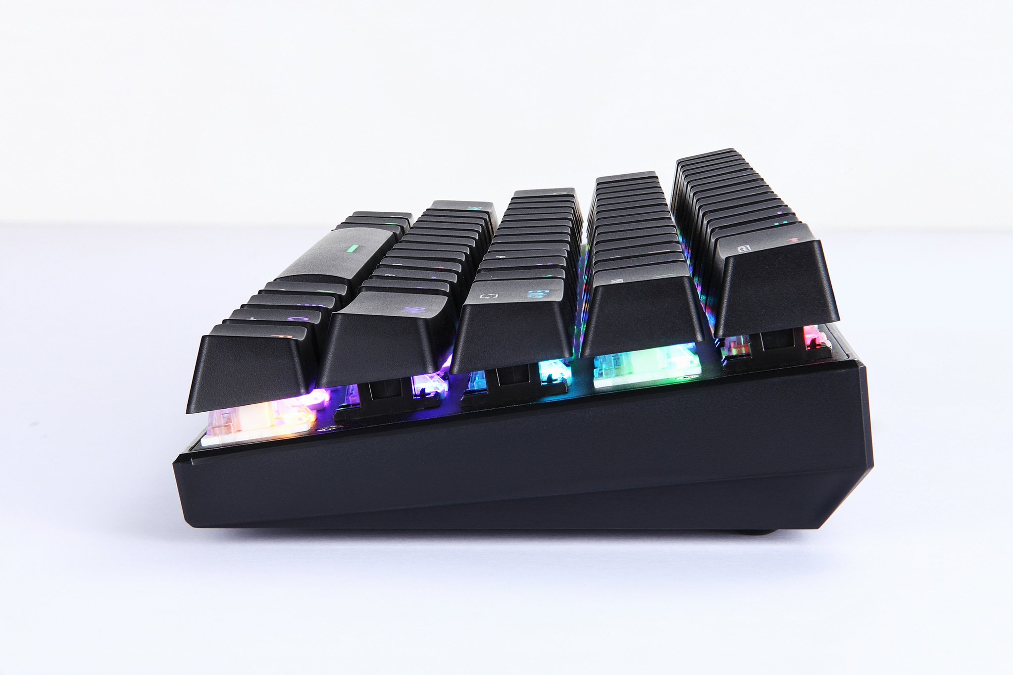 Logitech G413 TKL SE Mechanical Gaming Keyboard | RAIQ